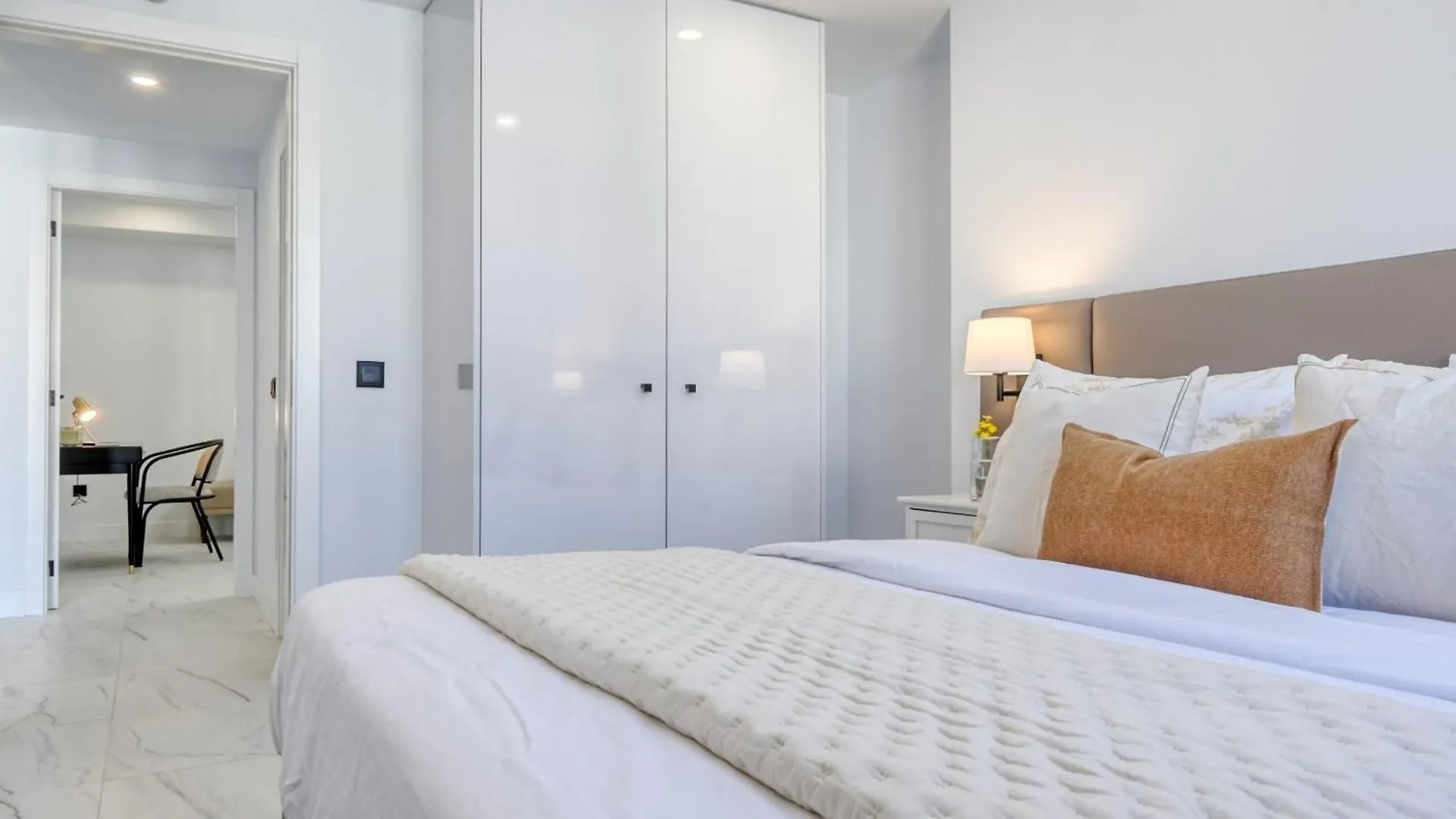 Apartamento Beco Santa Emilia 4O, A Home In Madeira Funchal  Portugal