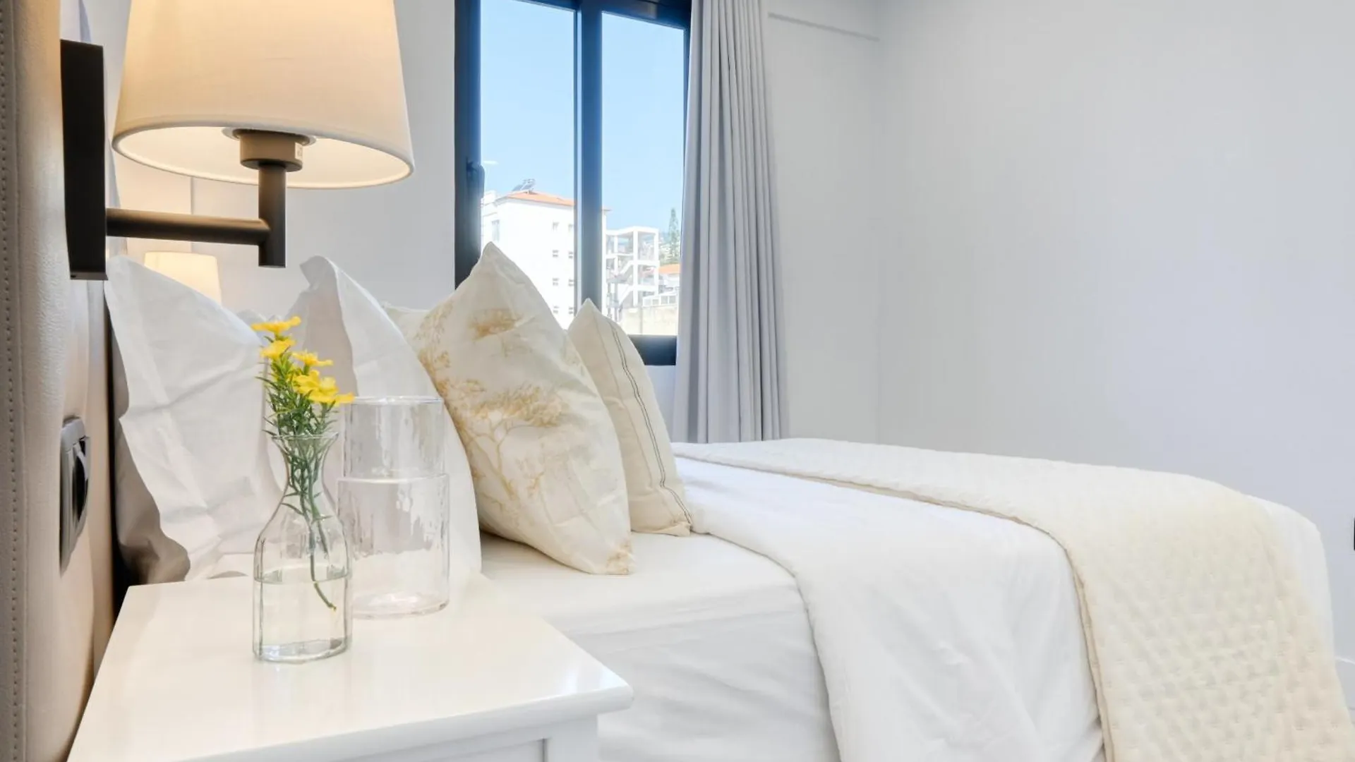 Beco Santa Emilia 4O, A Home In Madeira Funchal  Portugal